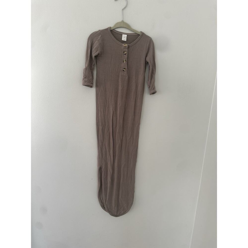 Lou Lou Baby Sleeper Size 3M-6M Taupe Brown One Piece Taup3 Brown